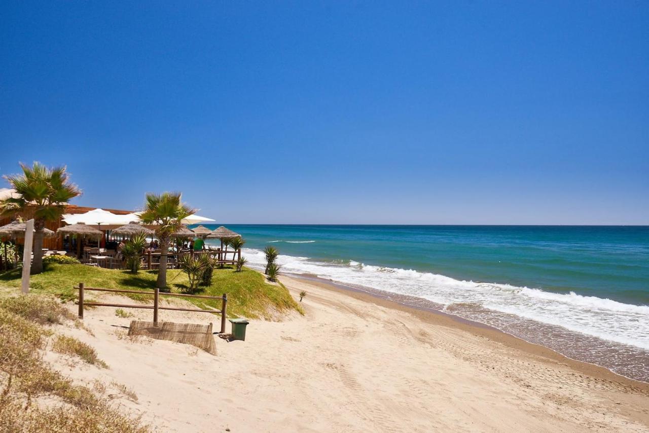Oleholidays 224 Romana Playa Con Vistas Al Mar Марбеля Екстериор снимка