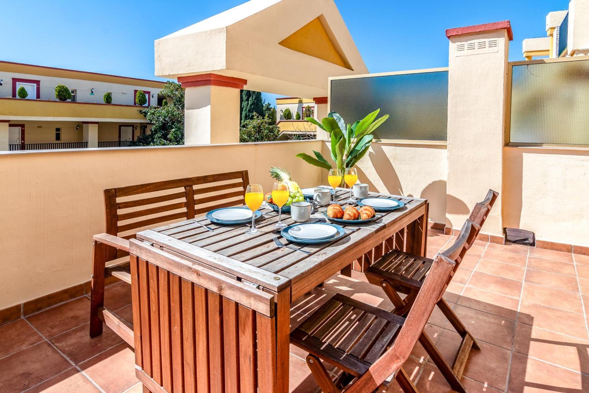 Oleholidays 224 Romana Playa Con Vistas Al Mar Марбеля Екстериор снимка